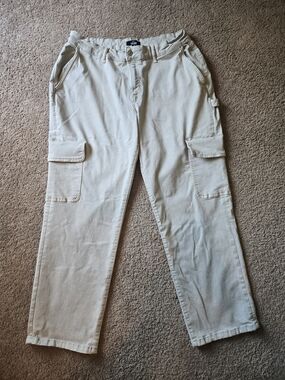 LuLaRoe Utility Cargo Pants Beige Khaki 34